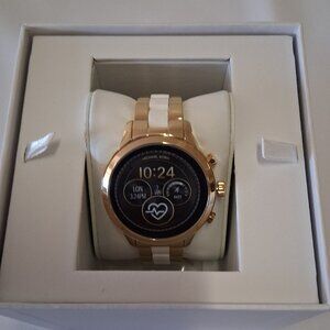 Michael Kors Access Women’s Runway Touchscreen Smartwatch – Two-Tone Gold/White